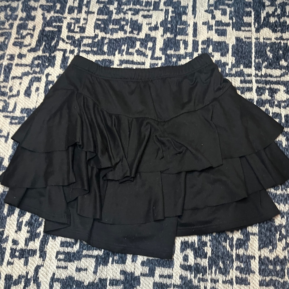 Black skirt/fancy/ tween
